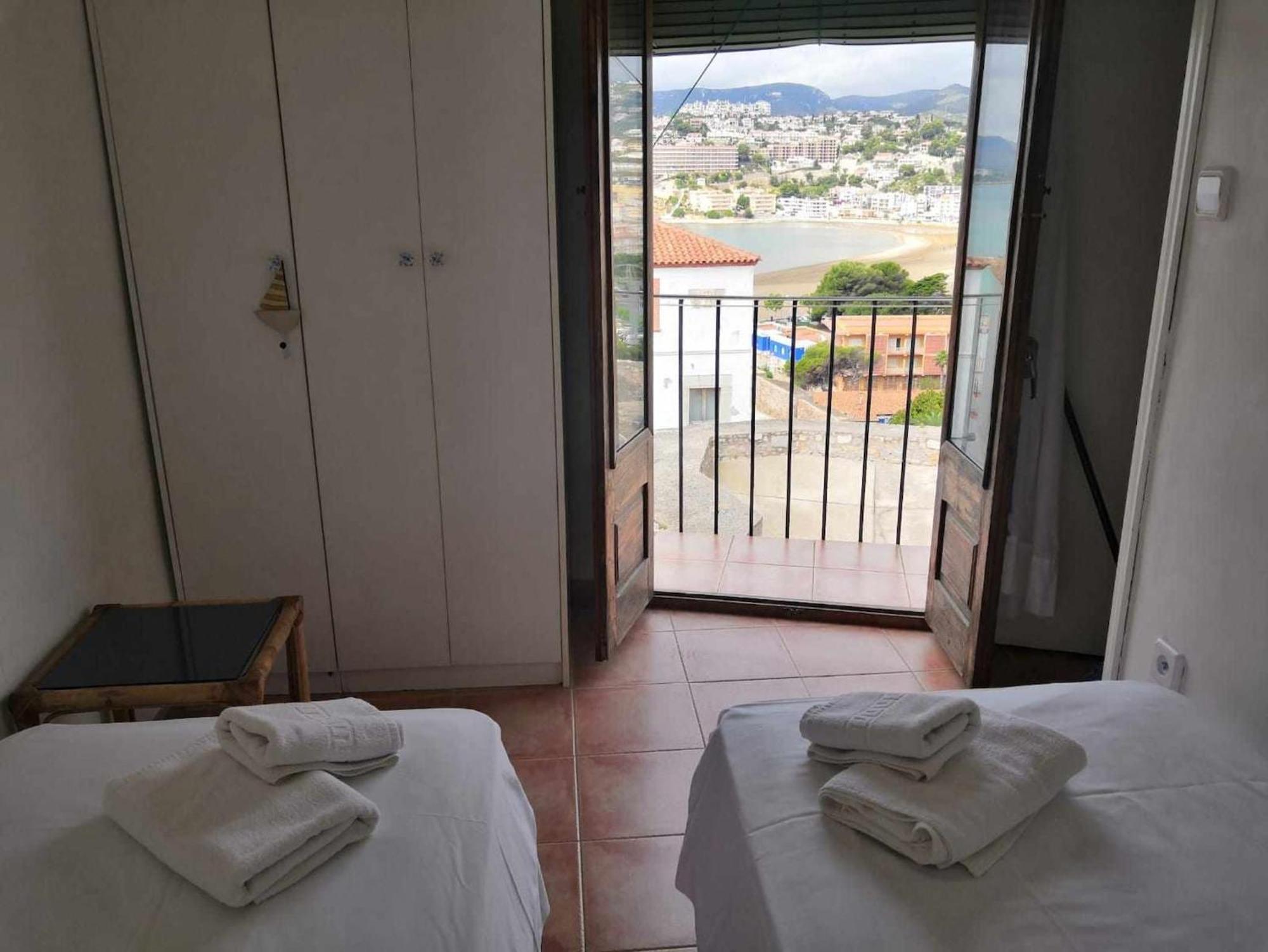 A H Rentals Castillo Apartamento Пеньискола Экстерьер фото